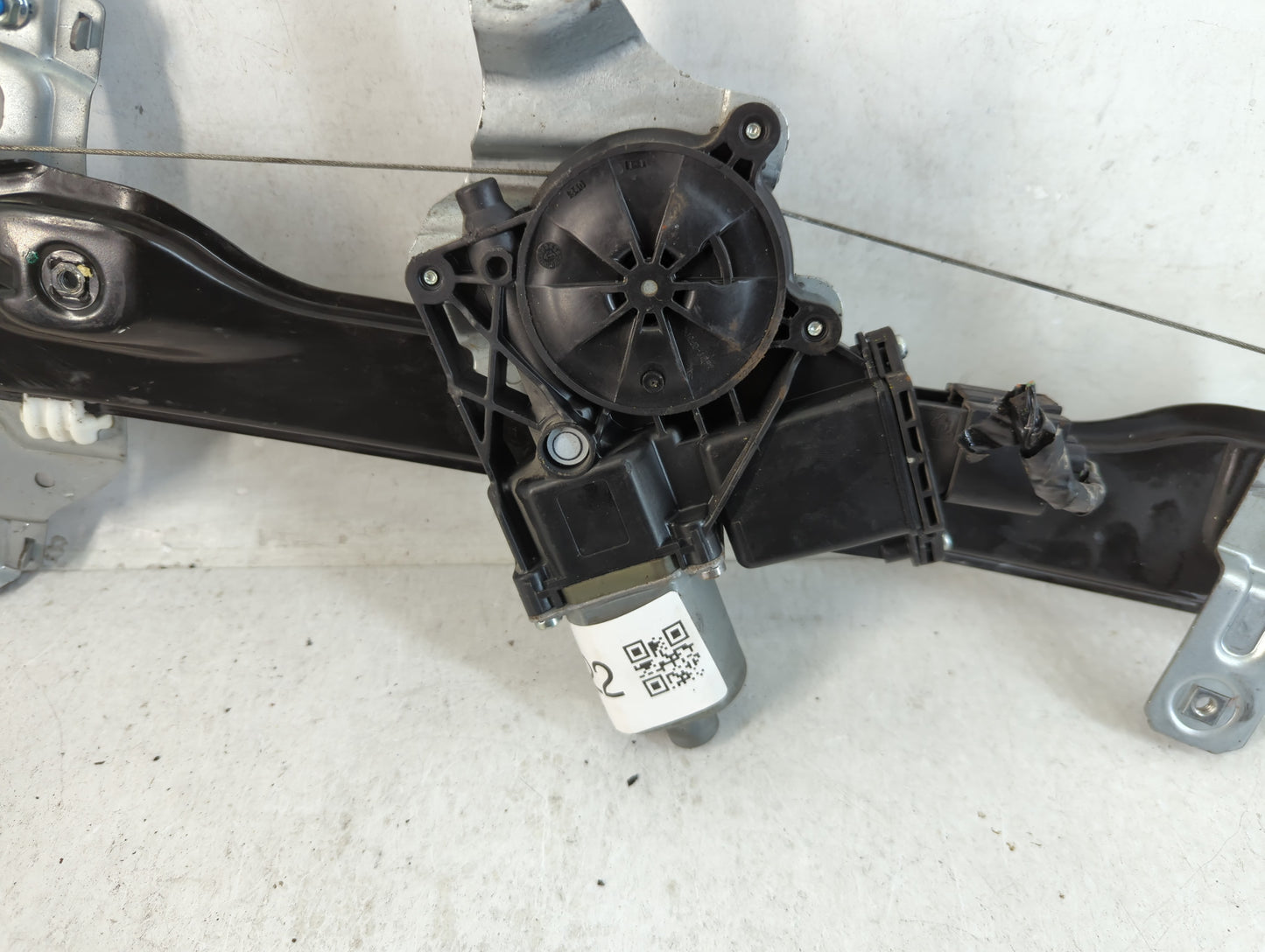 2012-2016 Chevrolet Sonic Driver Left Front Window Regulator 791422 - Oemusedautoparts1.com