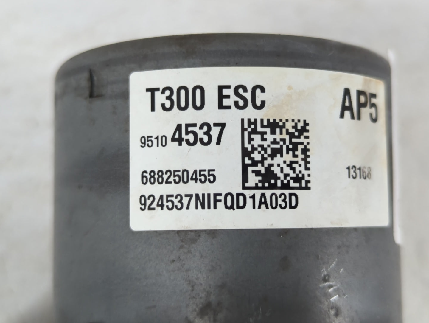 2012-2013 Chevrolet Sonic ABS Pump Control Module Replacement P/N:95105437 Fits Fits 2012 2013 OEM Used Auto Parts - Oemused