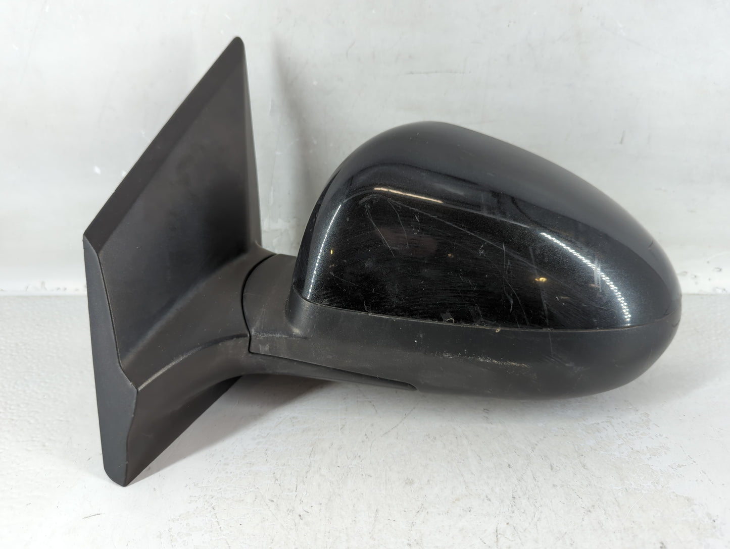2013-2014 Chevrolet Sonic Driver Side View Mirror - Left Door Mirror OEM Used - Oemusedautoparts1.com