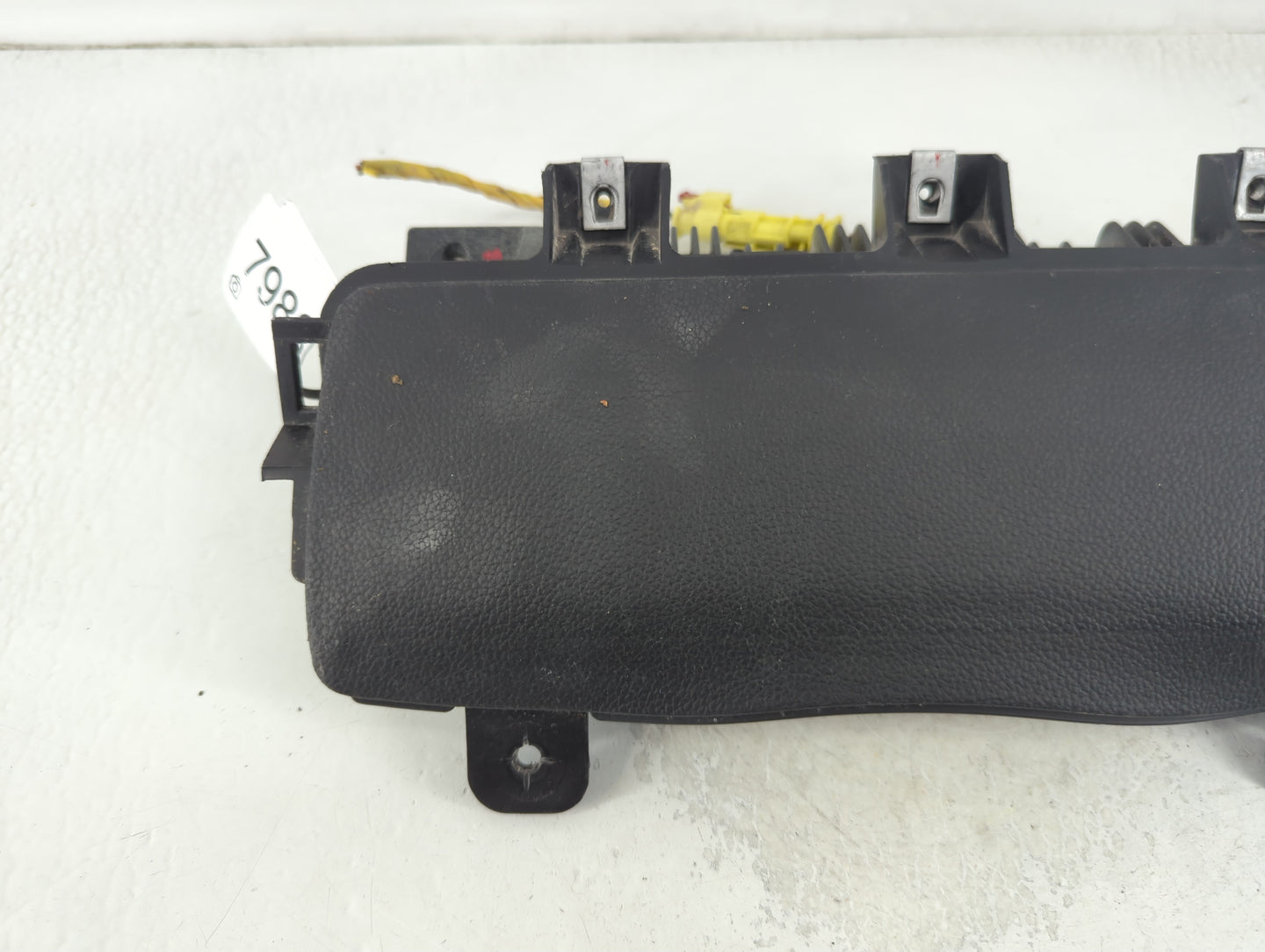 2012-2019 Chevrolet Sonic Air Bag Driver Left Knee OEM P/N:95174175 Fits Fits 2012 2013 2014 2015 2016 2017 2018 2019 OEM Us