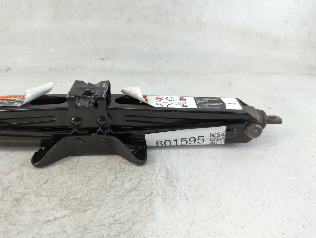 2013 Chevrolet Sonic Spare Scissor Car Jack 801595 - Oemusedautoparts1.com