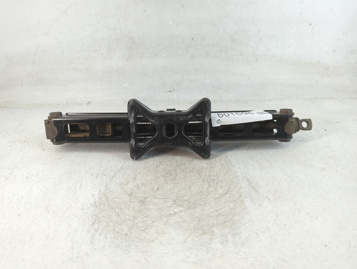 2013 Chevrolet Sonic Spare Scissor Car Jack 801595 - Oemusedautoparts1.com