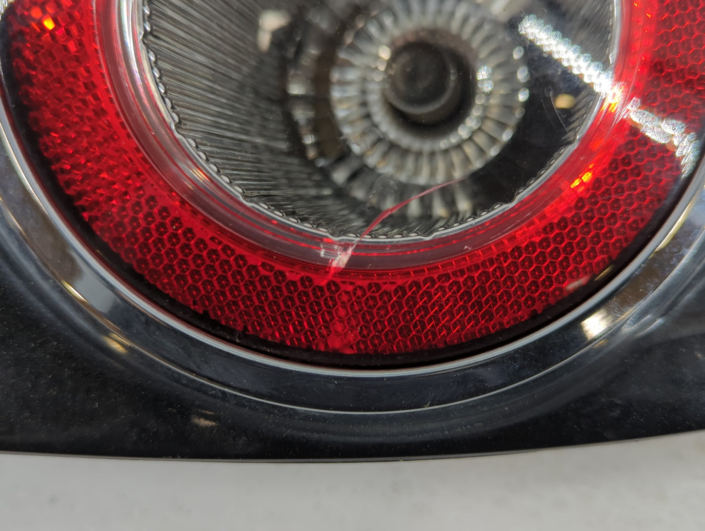 2012-2016 Chevrolet Sonic Tail Light Assembly Passenger Right OEM P/N:95470357 Fits Fits 2012 2013 2014 2015 2016 OEM Used A