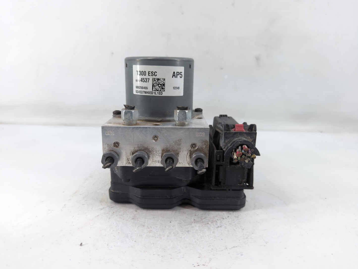 2012-2013 Chevrolet Sonic ABS Pump Control Module Replacement P/N:95104537 Fits Fits 2012 2013 OEM Used Auto Parts - Oemused
