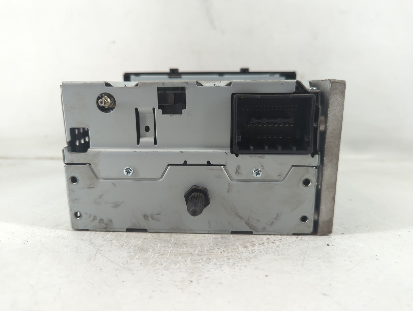 2013 Chevrolet Sonic Radio AM FM Cd Player Receiver Replacement P/N:95242265 Fits OEM Used Auto Parts - Oemusedautoparts1.co