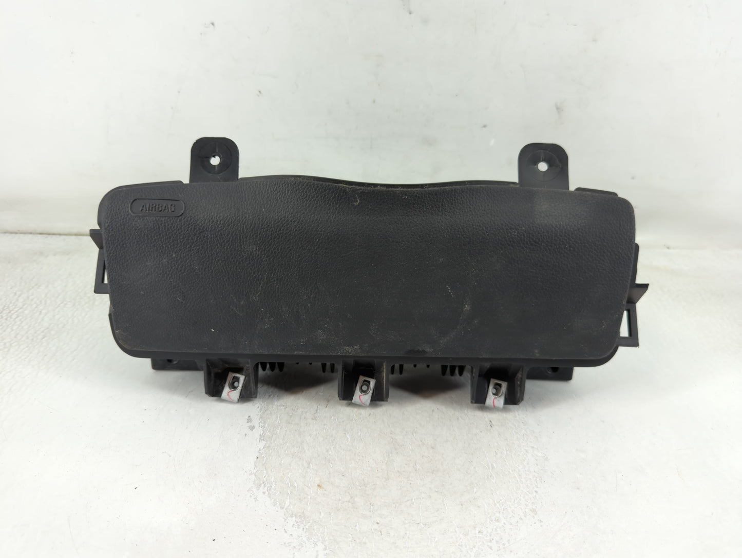 2012-2019 Chevrolet Sonic Air Bag Passenger Right Knee OEM P/N:95174175 Fits Fits 2012 2013 2014 2015 2016 2017 2018 2019 OE