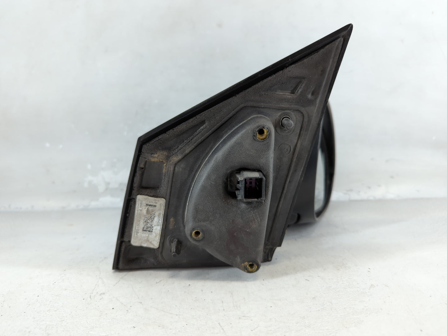 2013-2014 Chevrolet Sonic Passenger Side View Mirror - Right Door Mirror OEM Used - Oemusedautoparts1.com