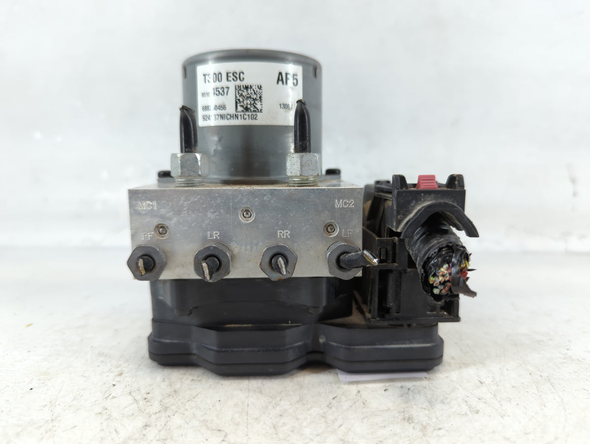 2012-2013 Chevrolet Sonic Anti-Lock Brake ABS Pump Module Actuator OEM P/N:95104537 Fits Fits 2012 2013 OEM Used Auto Parts 