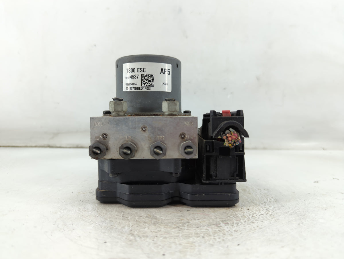 2012-2013 Chevrolet Sonic Anti-Lock Brake ABS Pump Module Actuator OEM P/N:688250455 95104537 Fits Fits 2012 2013 OEM Used A