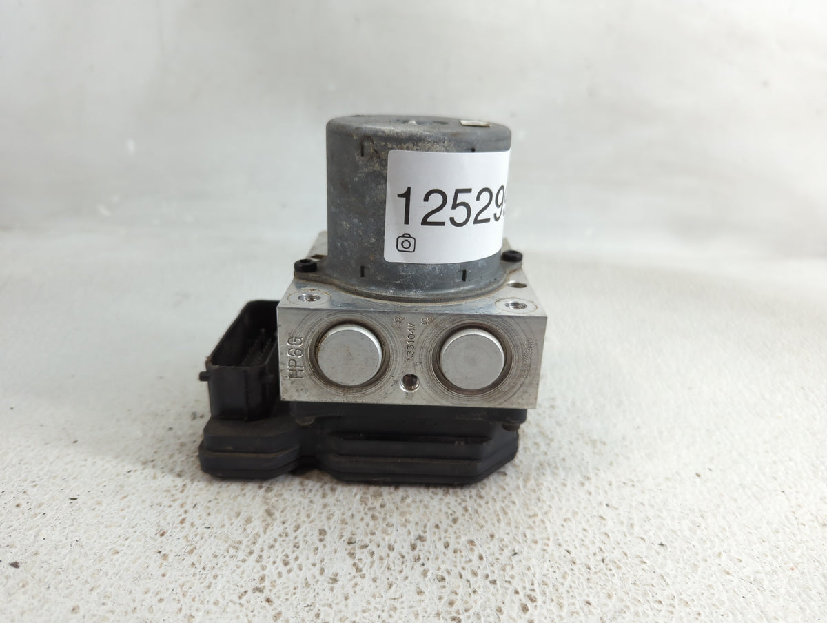 2013-2015 Chevrolet Spark Anti-Lock Brake ABS Pump Module Actuator OEM P/N:95245742 Fits Fits 2013 2014 2015 OEM Used Auto P