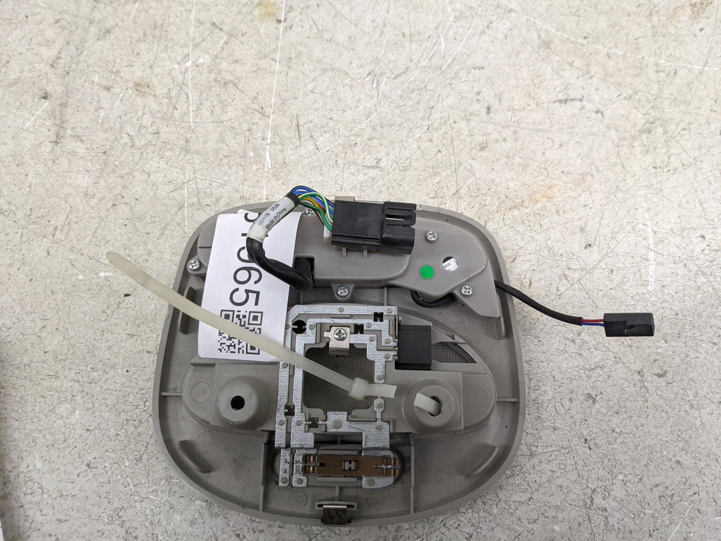 2013-2015 Chevrolet Spark Overhead Roof Console Gray - Oemusedautoparts1.com