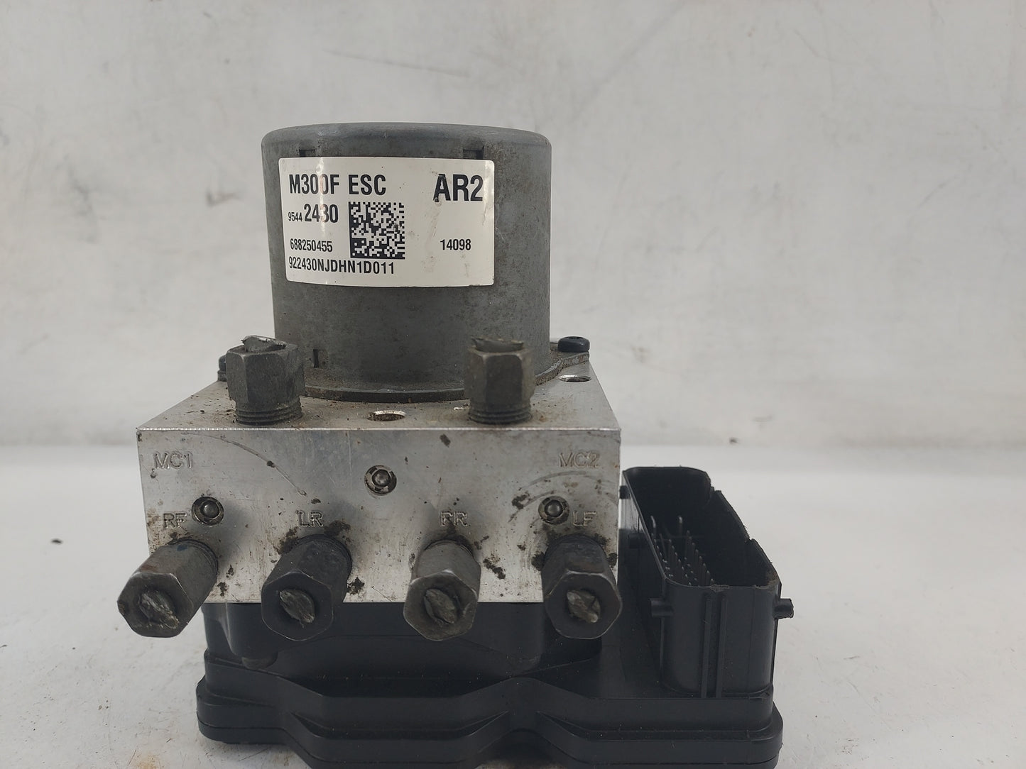 2013-2015 Chevrolet Spark ABS Pump Control Module Replacement P/N:95442430 688250455, 922430NJDHN1D011 Fits Fits 2013 2014 2