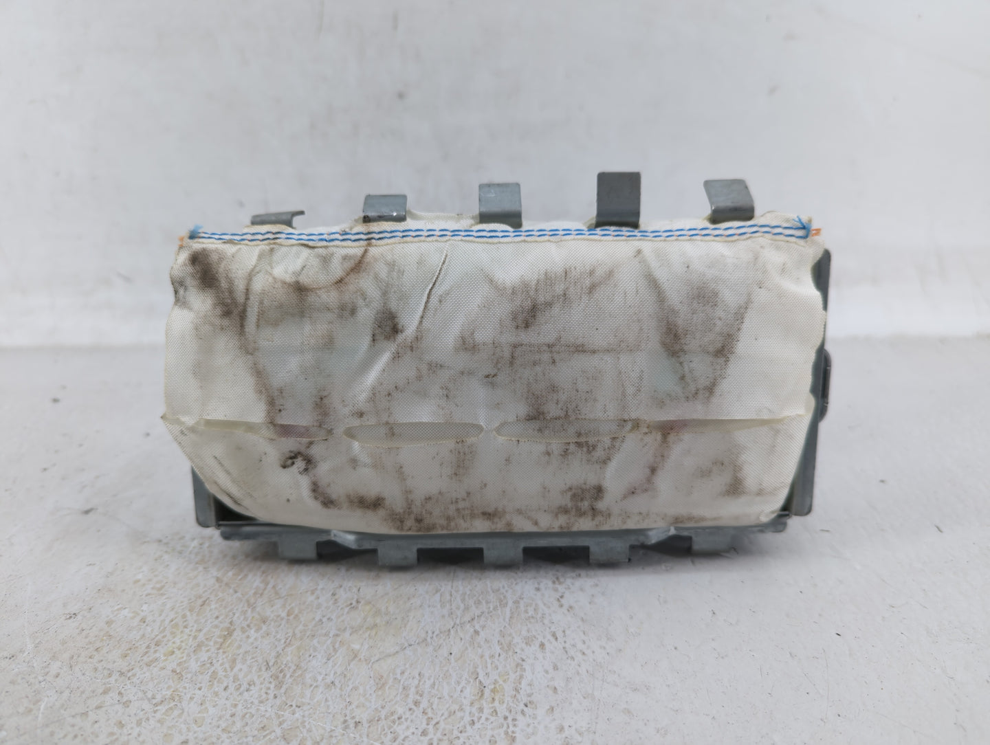 2013-2015 Chevrolet Spark Air Bag Passenger Right Dashboard Oem - Oemusedautoparts1.com