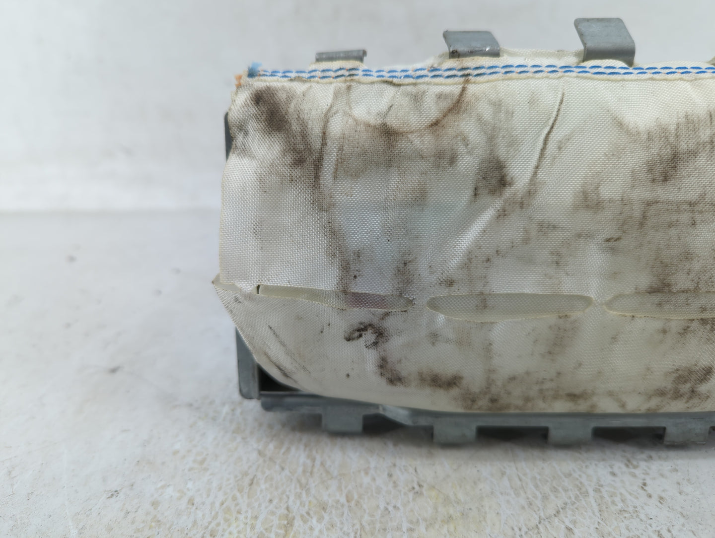 2013-2015 Chevrolet Spark Air Bag Passenger Right Dashboard Oem - Oemusedautoparts1.com