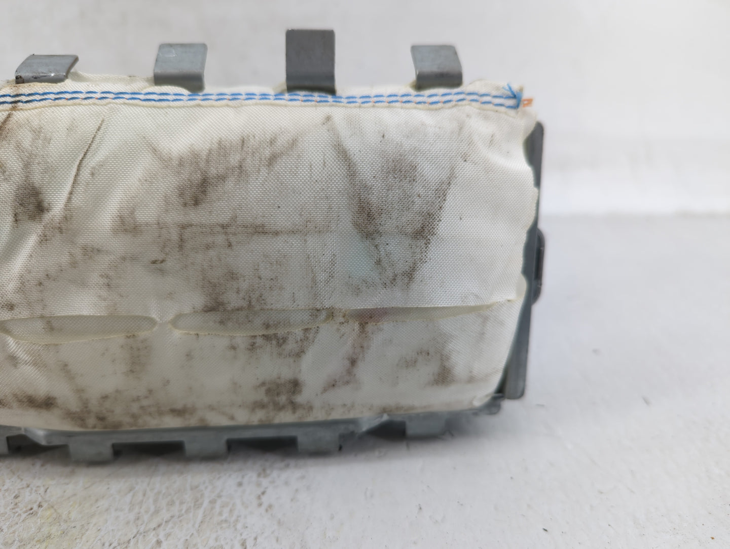 2013-2015 Chevrolet Spark Air Bag Passenger Right Dashboard Oem - Oemusedautoparts1.com