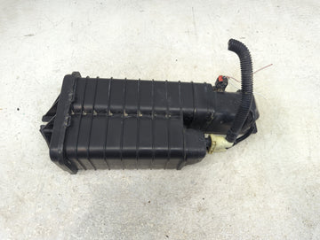 2013 Chevrolet Ss Fuel Vapor Charcoal Canister