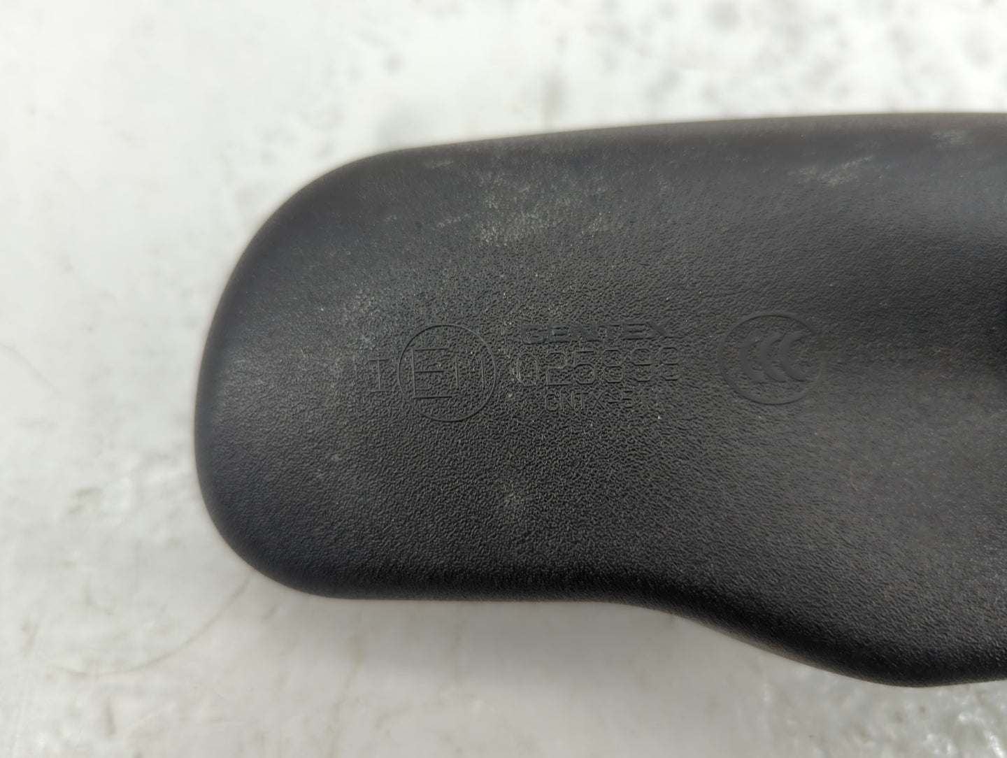 2010-2018 Chevrolet Suburban Interior Rear View Mirror Replacement OEM Fits OEM Used Auto Parts - Oemusedautoparts1.com
