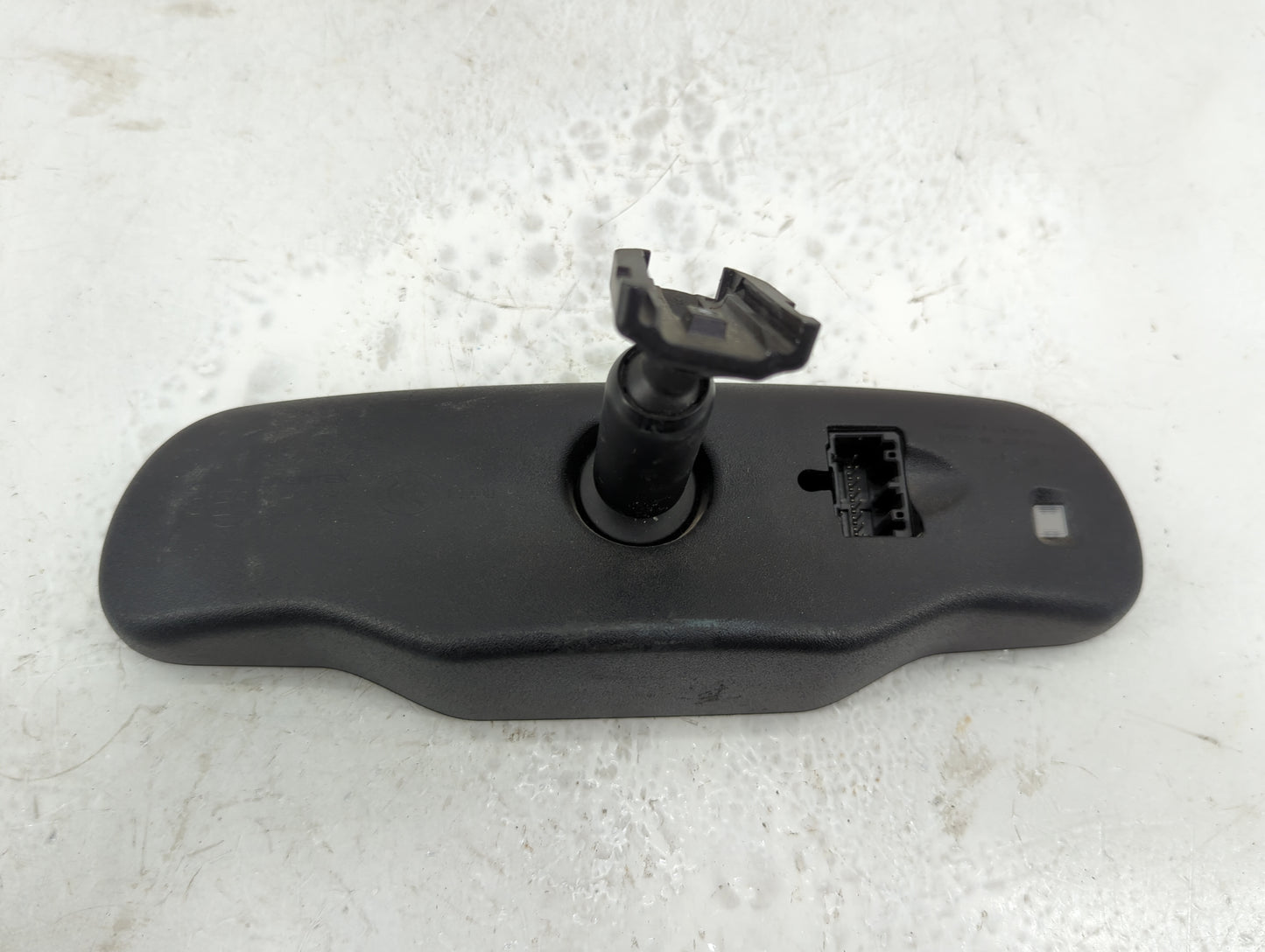 2010-2018 Chevrolet Suburban Interior Rear View Mirror Replacement OEM Fits OEM Used Auto Parts - Oemusedautoparts1.com