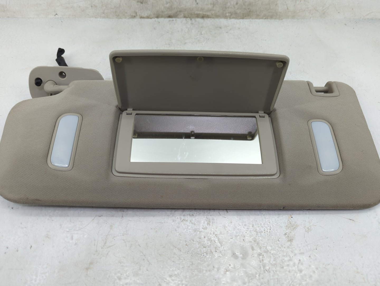 2007-2014 Chevrolet Suburban Sun Visor Shade Replacement Driver Left Mirror Fits Fits 2007 2008 2009 2010 2011 2012 2013 201