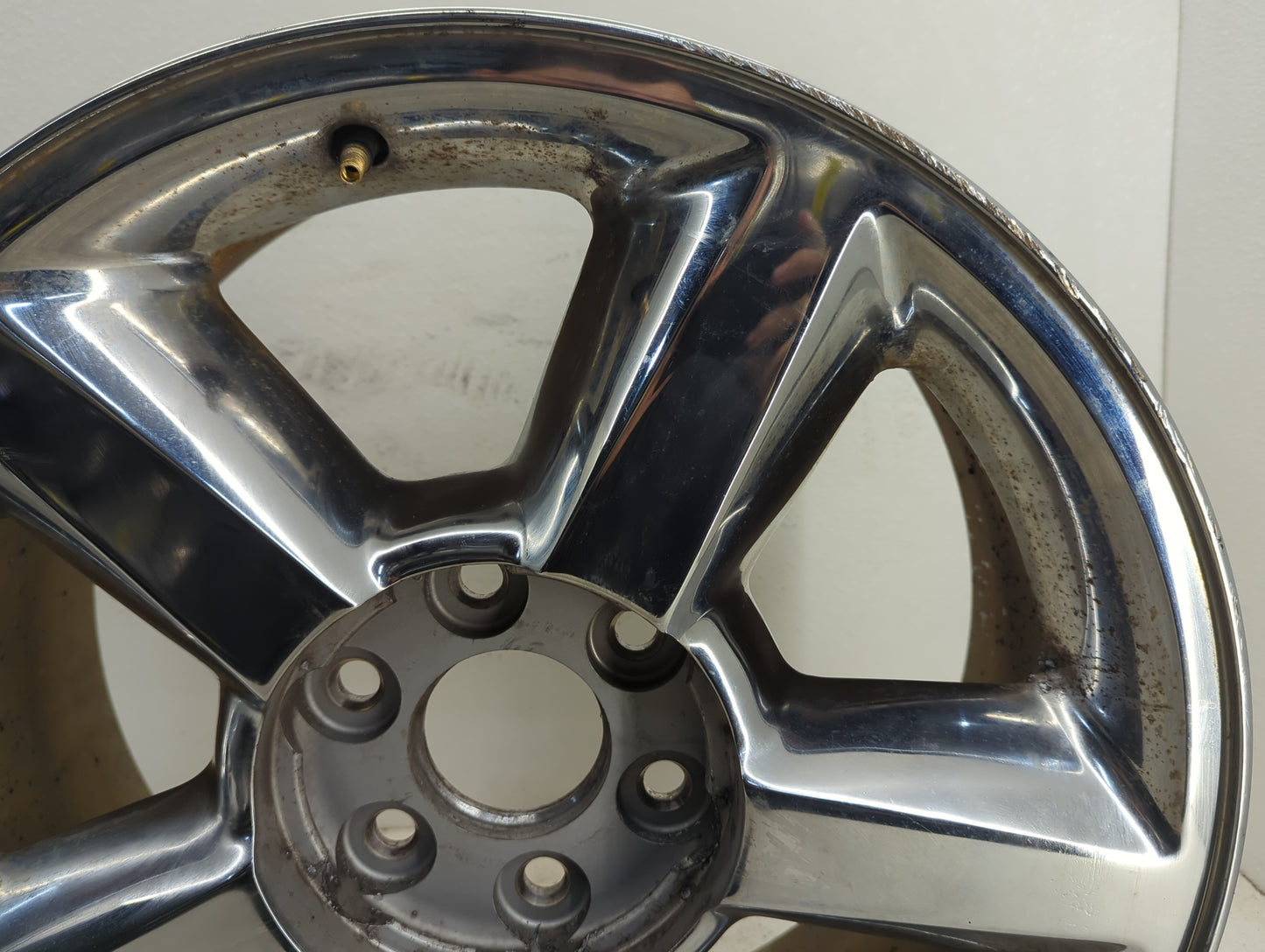 Chevrolet Suburban Oem Wheel Rim - Oemusedautoparts1.com