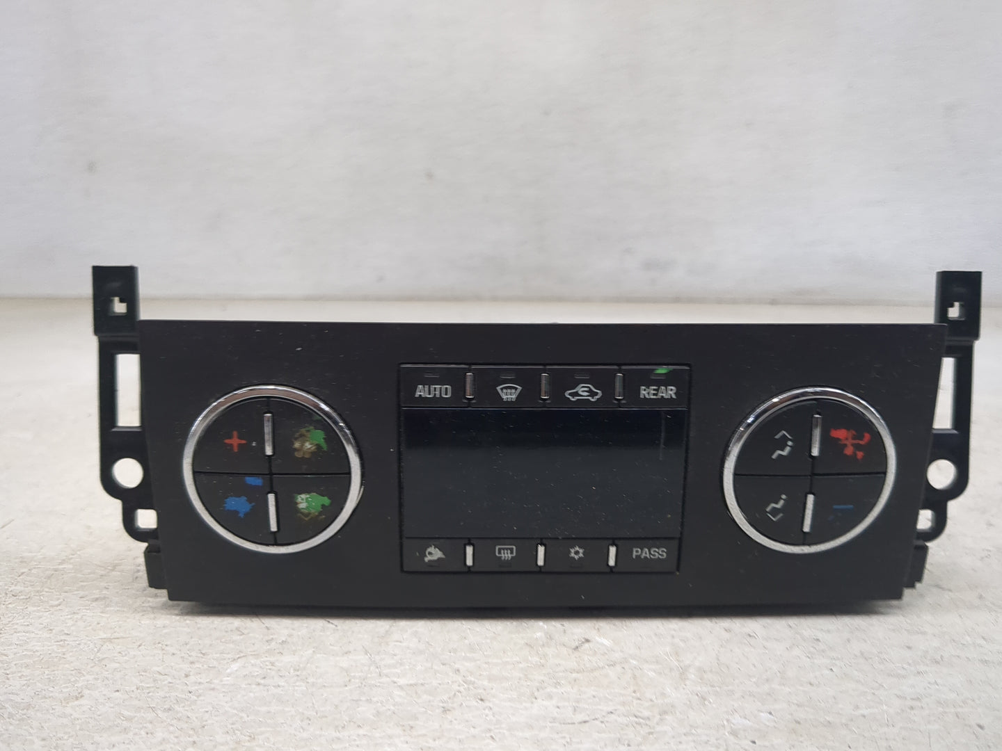 2012-2014 Chevrolet Suburban Climate Control Module Temperature AC/Heater Replacement P/N:20921712 3817712R03081066B Fits OE