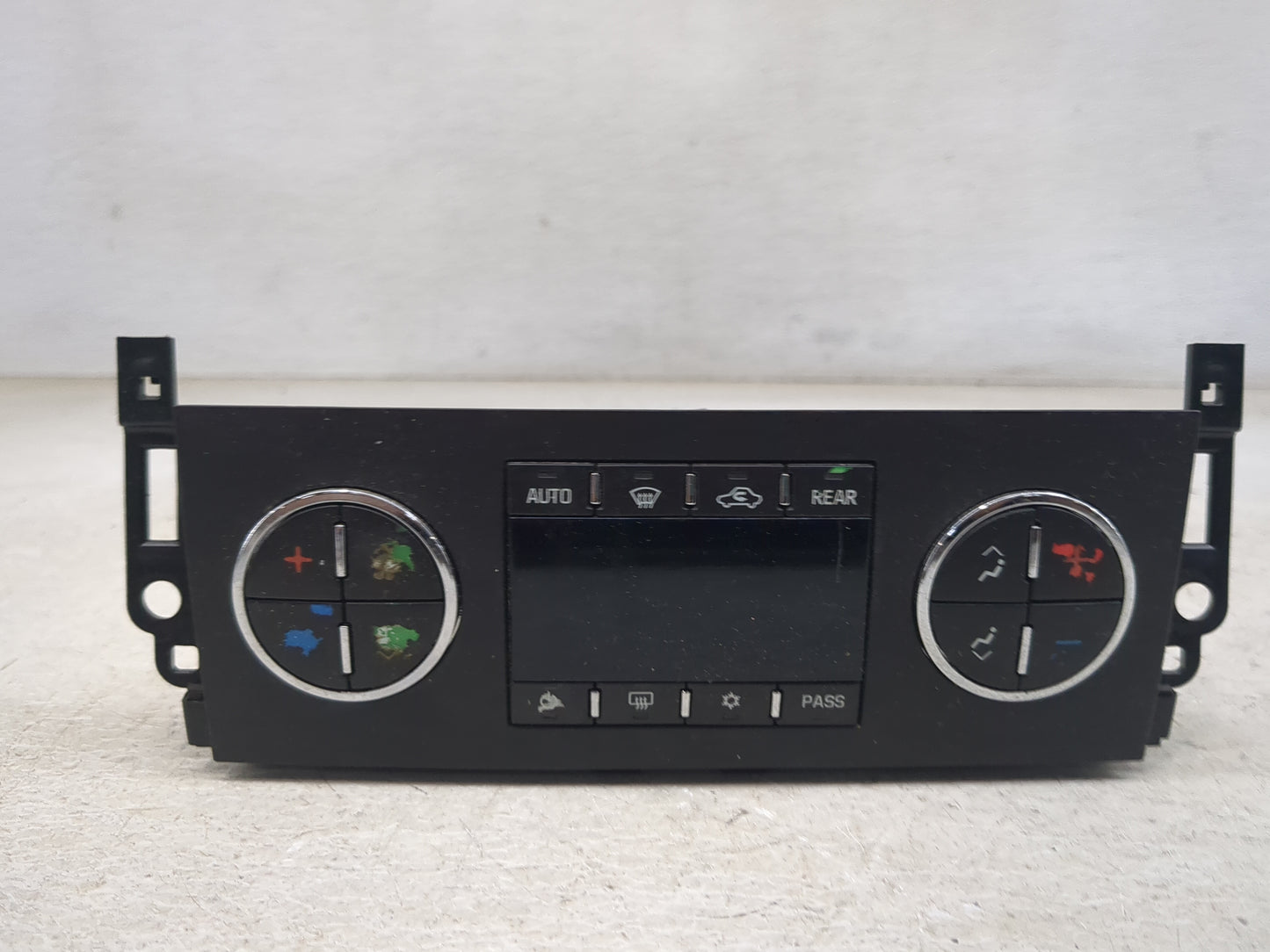 2012-2014 Chevrolet Suburban Climate Control Module Temperature AC/Heater Replacement P/N:20921712 3817712R03081066B Fits OE