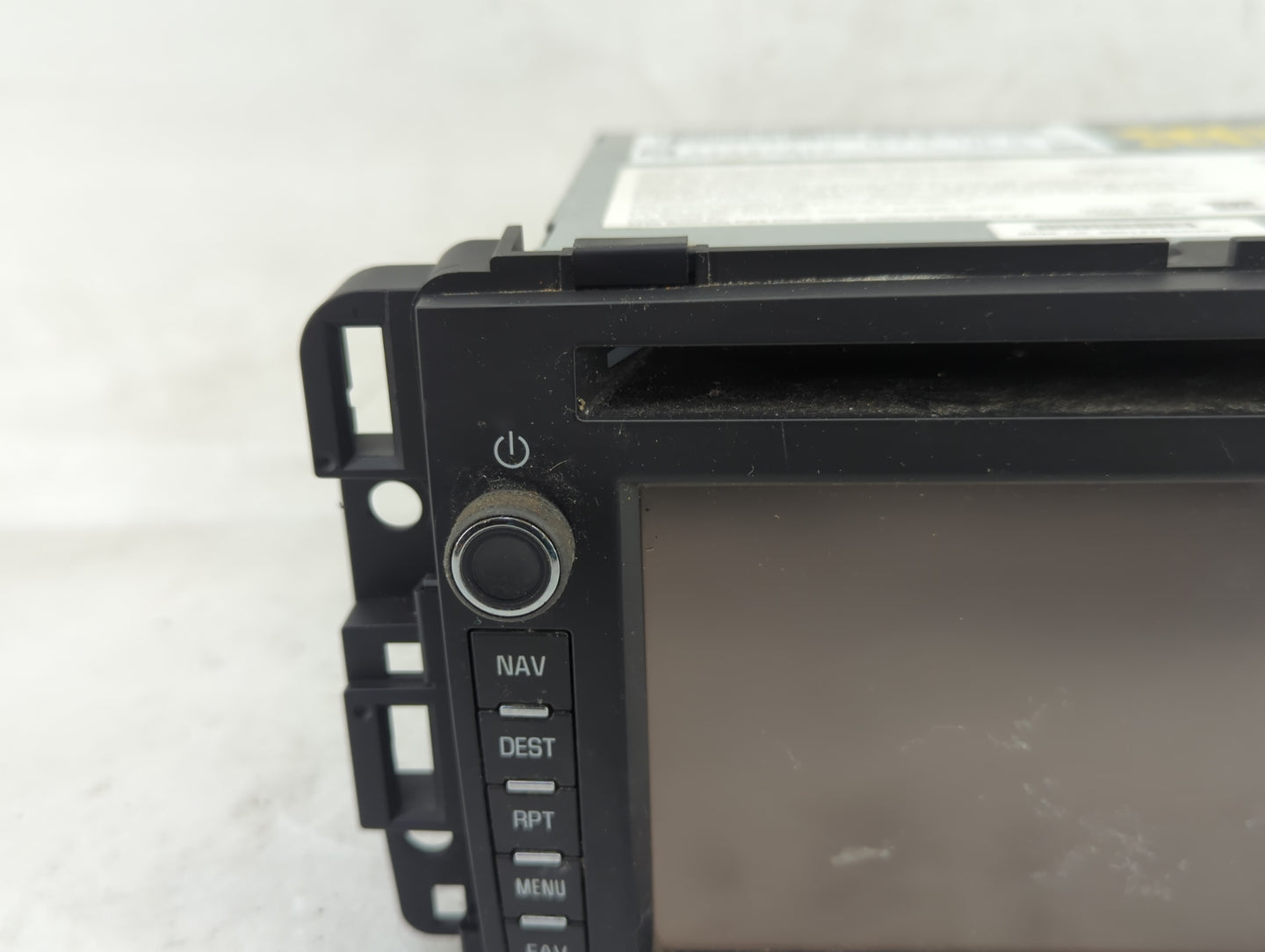 2013 Chevrolet Suburban 1500 Radio AM FM Cd Player Receiver Replacement P/N:22923616 Fits OEM Used Auto Parts - Oemusedautop