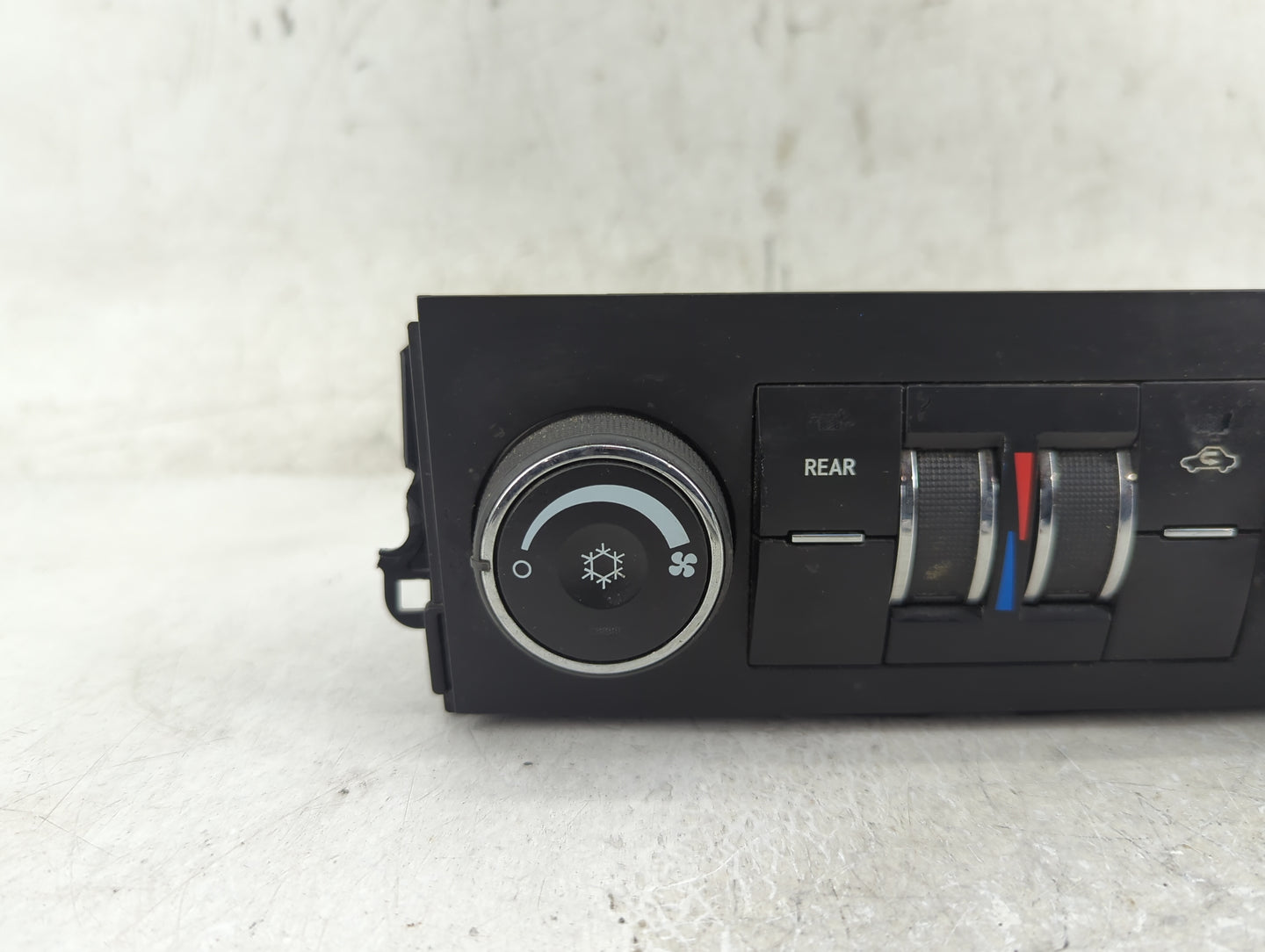 2012-2014 Chevrolet Suburban 1500 Climate Control Module Temperature AC/Heater Replacement P/N:22879021 Fits Fits 2012 2013 