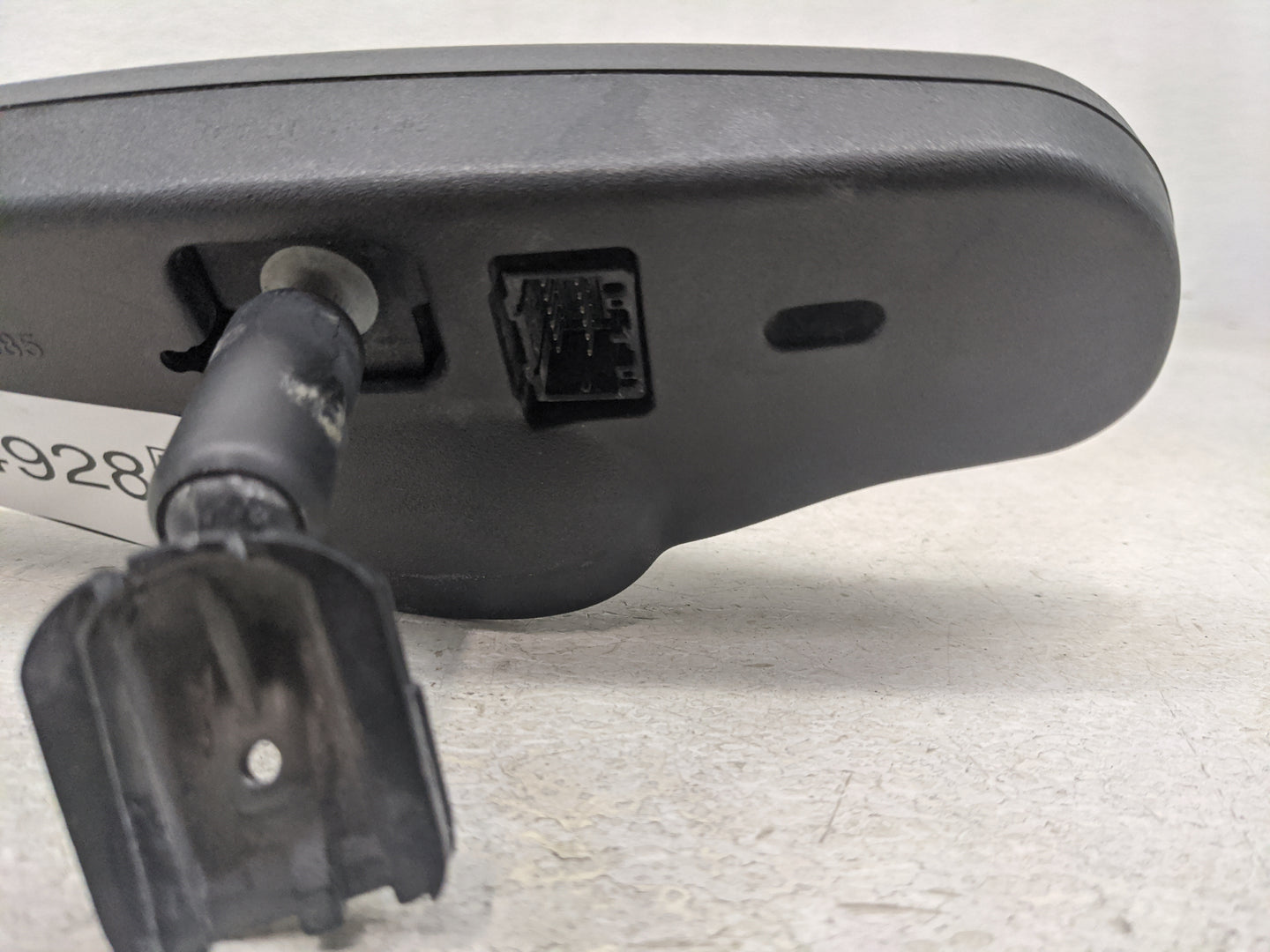 2013 Chevrolet Suburban 1500 Interior Rear View Mirror Replacement OEM P/N:015835 Fits OEM Used Auto Parts - Oemusedautopart