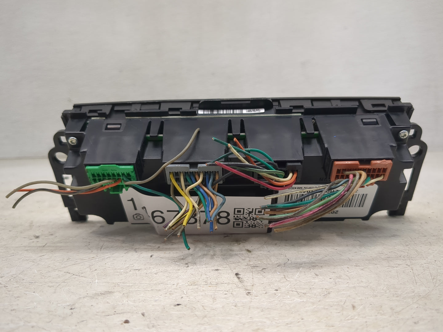 2012-2014 Chevrolet Suburban 1500 Climate Control Module Temperature AC/Heater Replacement P/N:20921712 3817712R0317710497 F