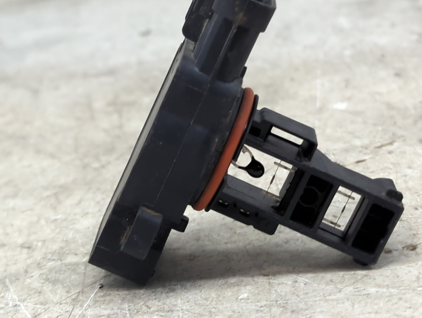 2009-2014 Chevrolet Suburban 1500 Mass Air Flow Meter Maf 1486478 - Oemusedautoparts1.com