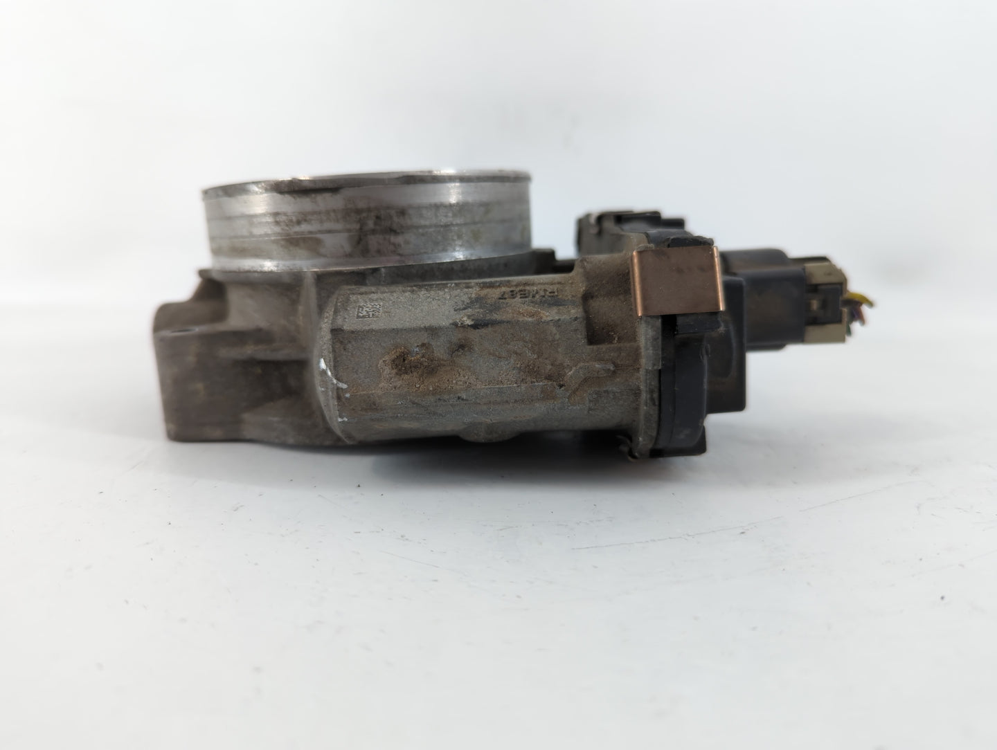 2009-2014 Chevrolet Suburban 1500 Throttle Body P/N:05882 7X18 05882 Fits Fits 2009 2010 2011 2012 2013 2014 2015 OEM Used A
