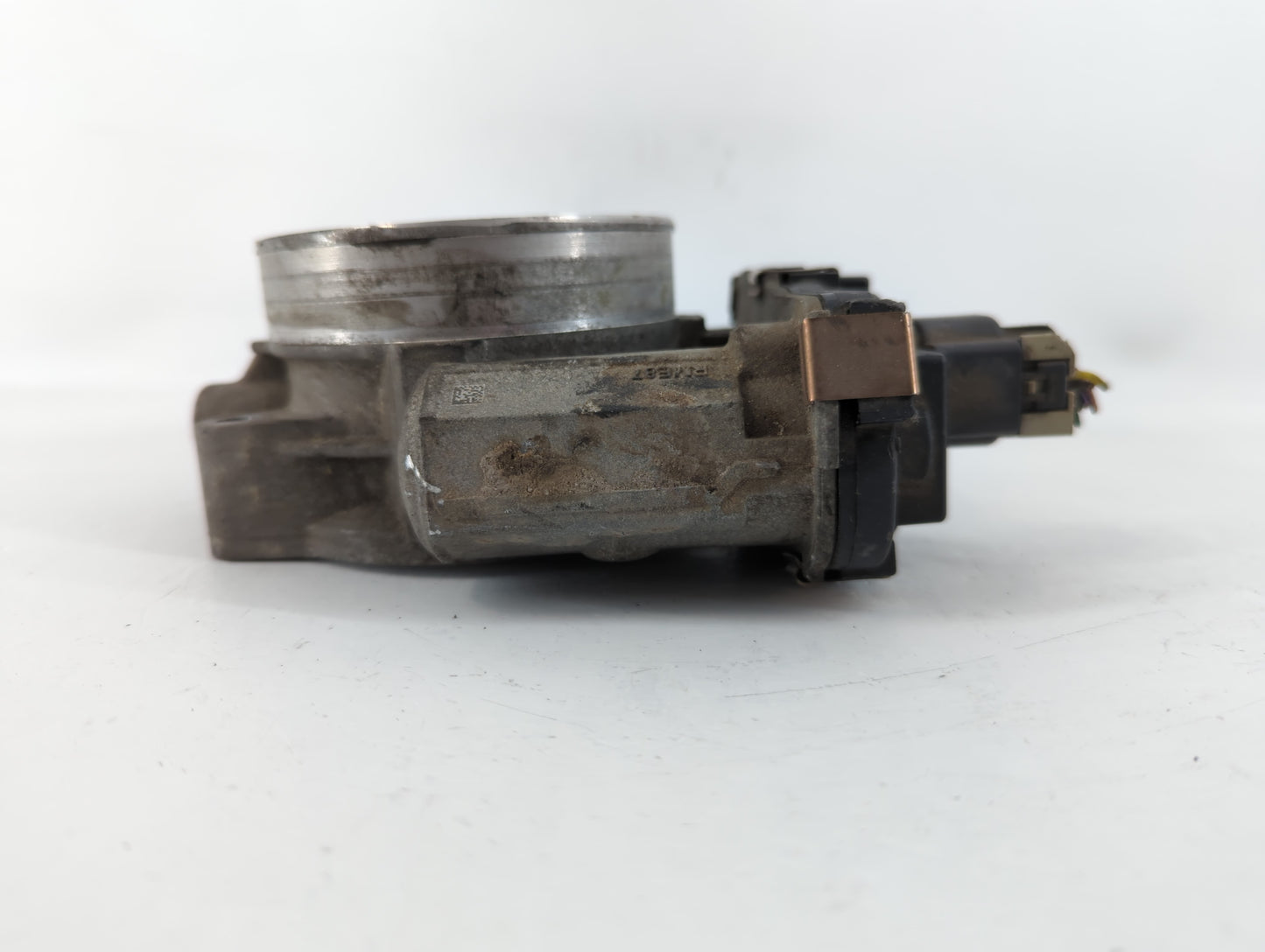 2009-2014 Chevrolet Suburban 1500 Throttle Body P/N:05882 7X18 05882 Fits Fits 2009 2010 2011 2012 2013 2014 2015 OEM Used A