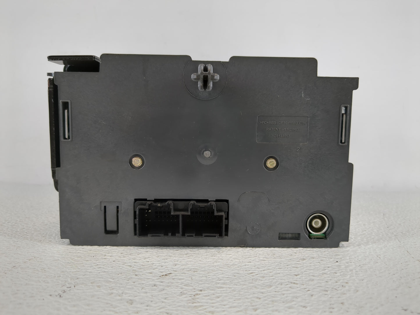 2007-2014 Chevrolet Tahoe Radio AM FM Cd Player Receiver Replacement P/N:20934592 Fits OEM Used Auto Parts - Oemusedautopart