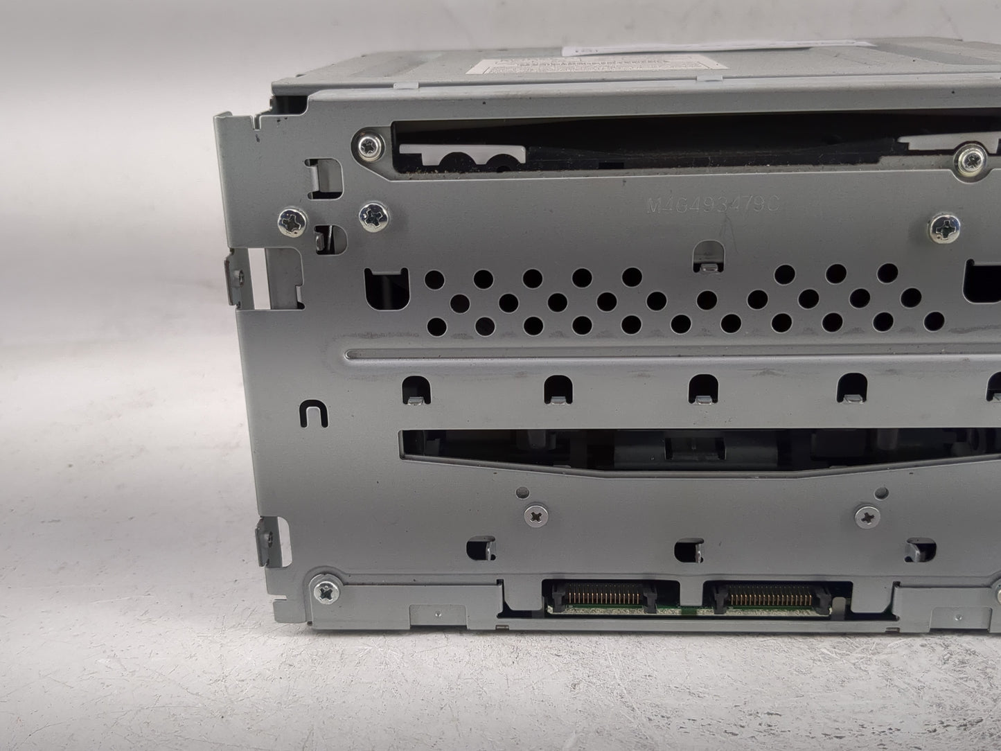 2010-2013 Chevrolet Tahoe Radio AM FM Cd Player Receiver Replacement Fits Fits 2010 2011 2012 2013 OEM Used Auto Parts - Oem