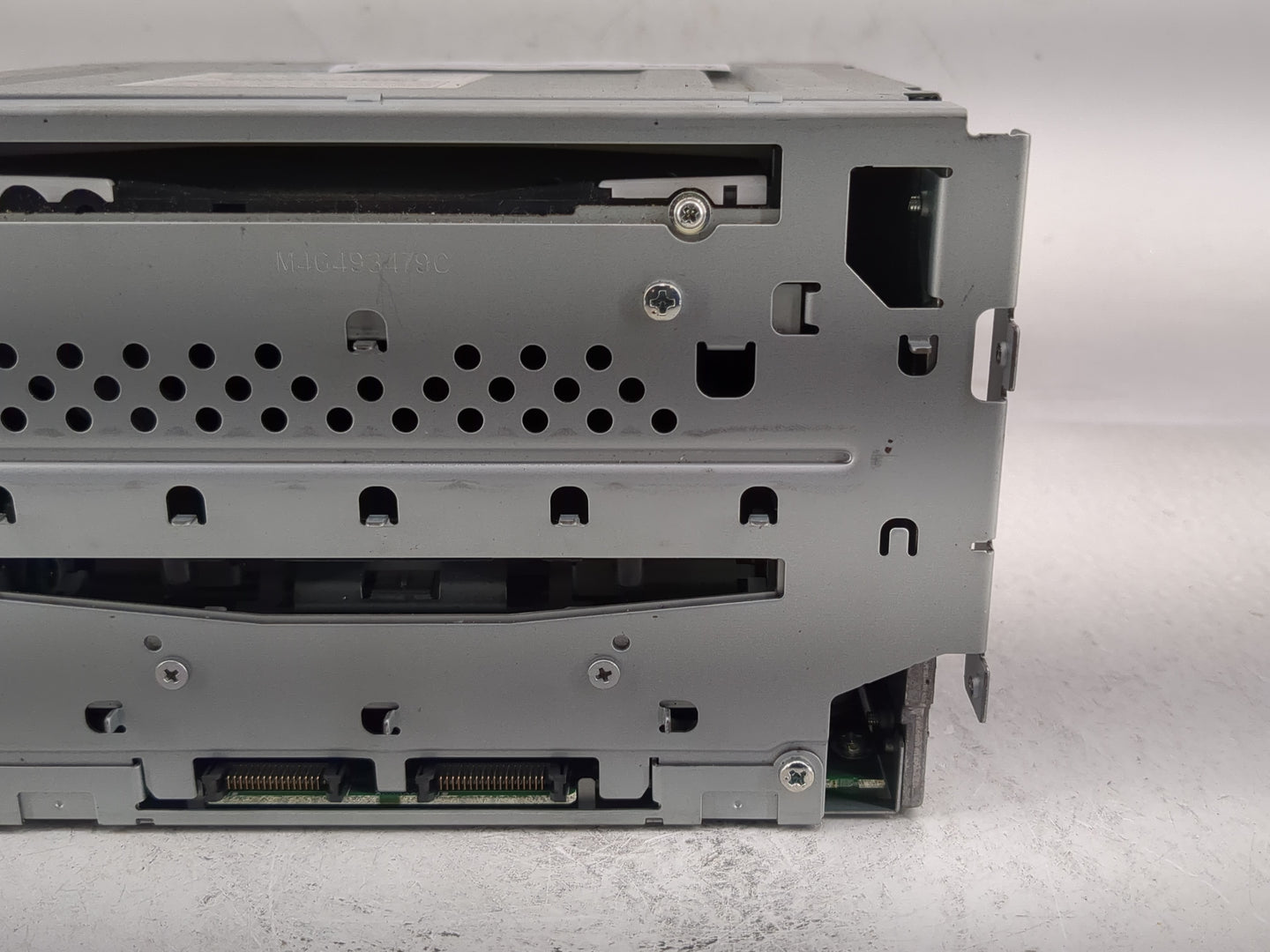 2010-2013 Chevrolet Tahoe Radio AM FM Cd Player Receiver Replacement Fits Fits 2010 2011 2012 2013 OEM Used Auto Parts - Oem
