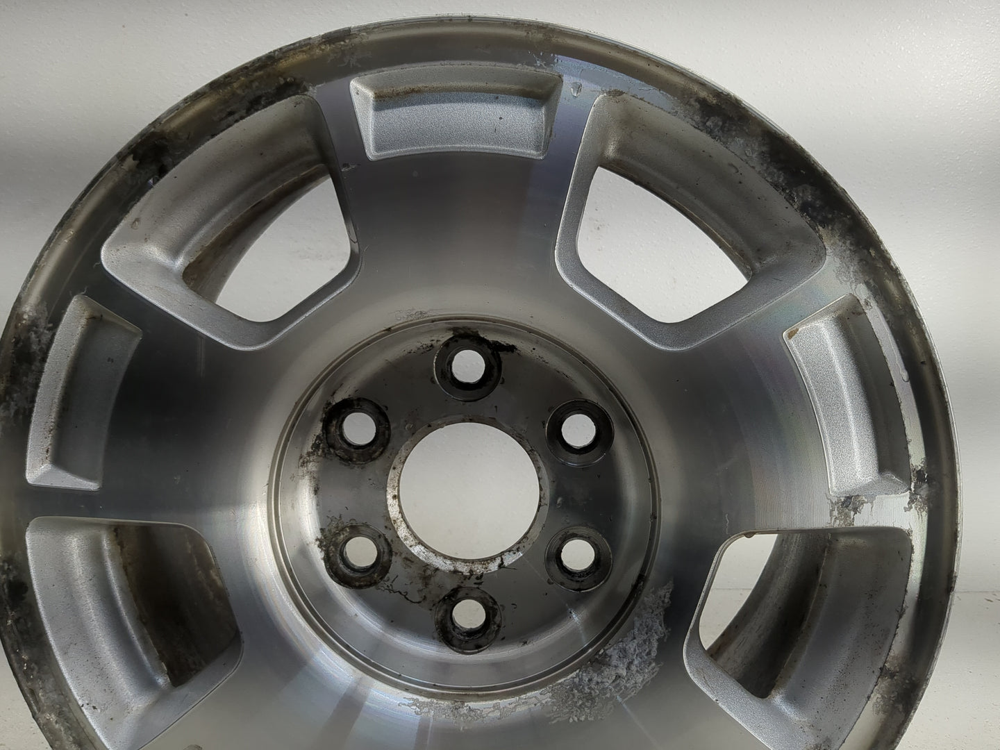 2007-2014 Chevrolet Tahoe Oem Wheel Rim - Oemusedautoparts1.com