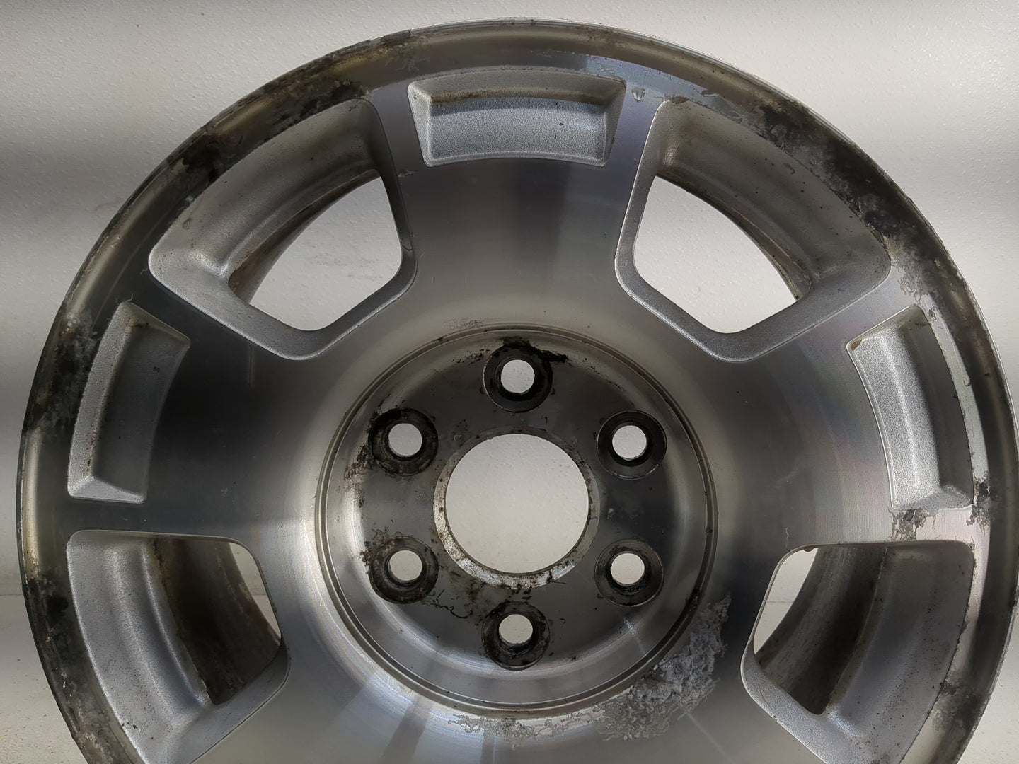 2007-2014 Chevrolet Tahoe Oem Wheel Rim - Oemusedautoparts1.com