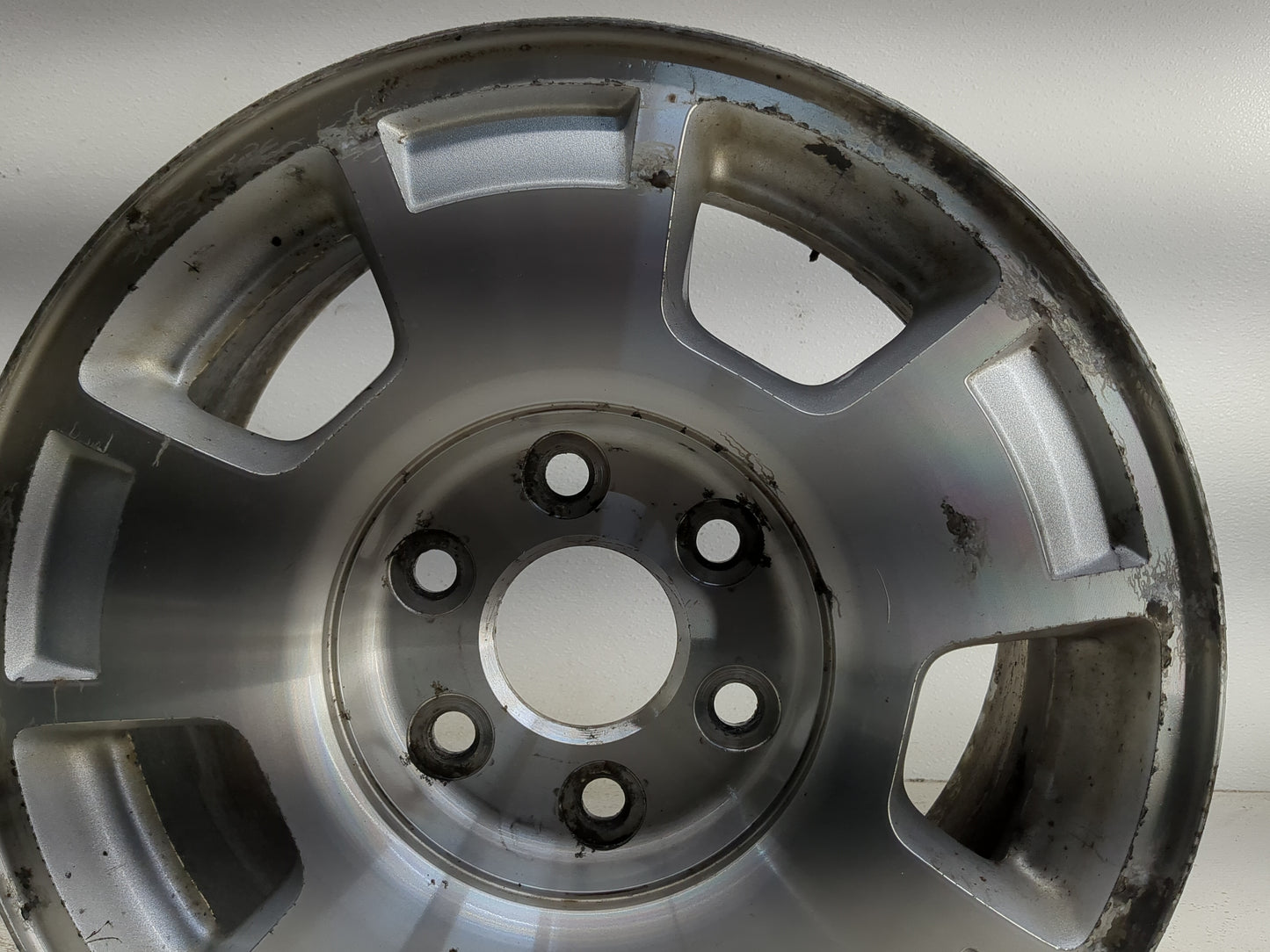 2007-2014 Chevrolet Tahoe Oem Wheel Rim 1308143 - Oemusedautoparts1.com
