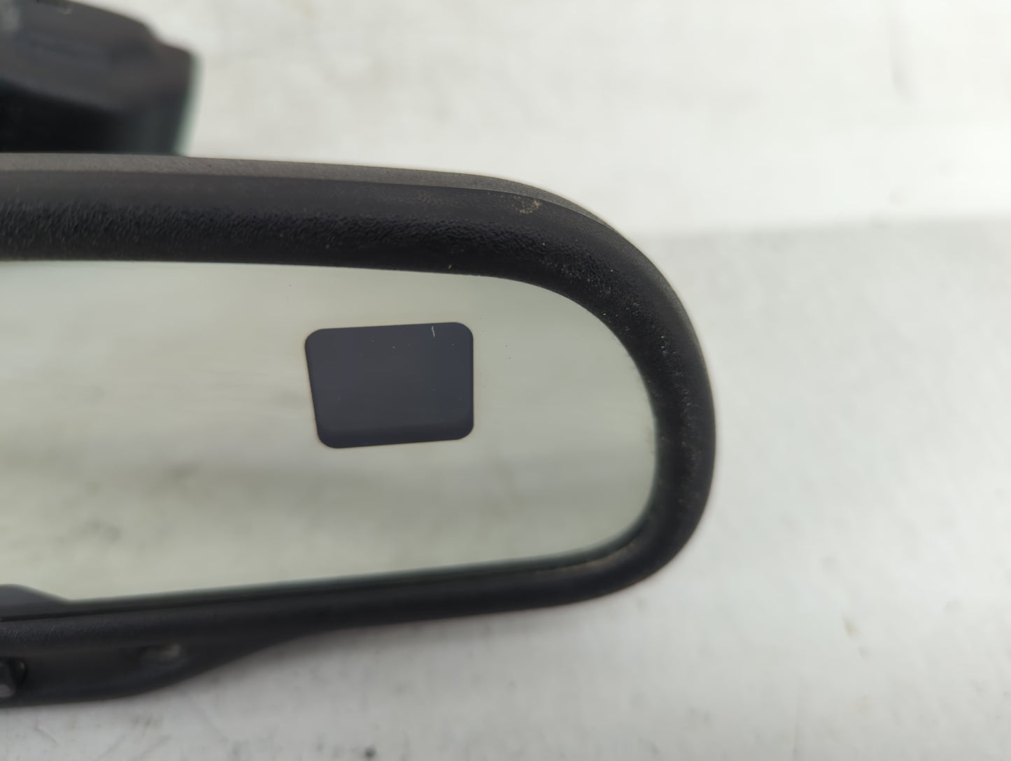 2010-2014 Chevrolet Tahoe Interior Rear View Mirror Replacement OEM Fits OEM Used Auto Parts - Oemusedautoparts1.com