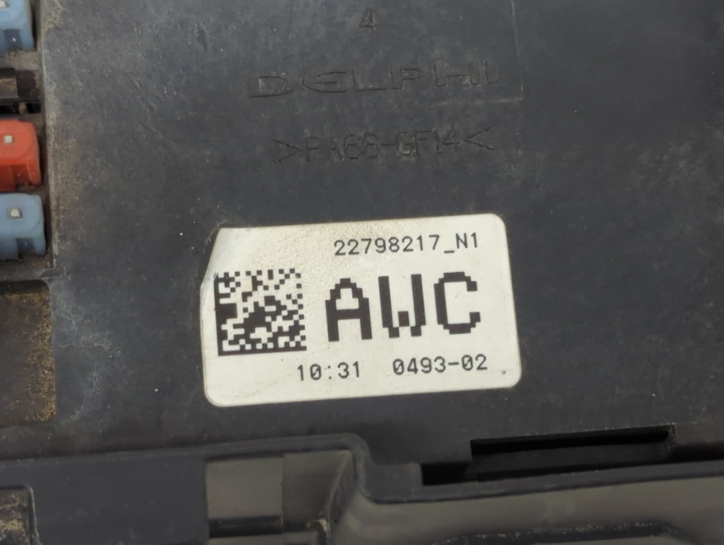 2010-2014 Chevrolet Tahoe Fusebox Fuse Box Panel Relay Module P/N:22798217 13500114, 15328865 Fits Fits 2010 2011 2012 2013 