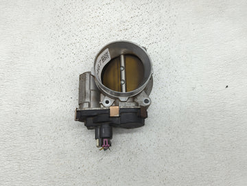 2009-2014 Chevrolet Tahoe Throttle Body P/N:RME87-309992 Fits Fits 2009 2010 2011 2012 2013 2014 2015 OEM Used Auto Parts - 