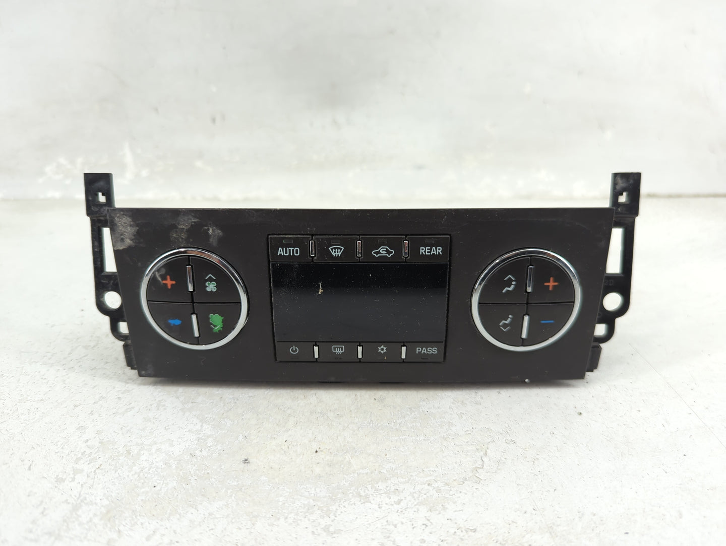 2012-2014 Chevrolet Tahoe Climate Control Module Temperature AC/Heater Replacement P/N:20921712 Fits Fits 2012 2013 2014 OEM