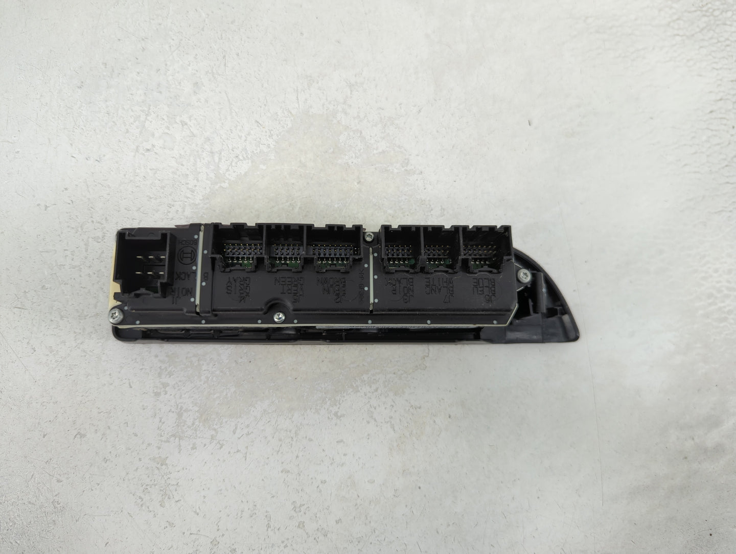 2013 Chevrolet Tahoe Master Power Window Switch Replacement Driver Side Left P/N:20835552AD Fits OEM Used Auto Parts - Oemus