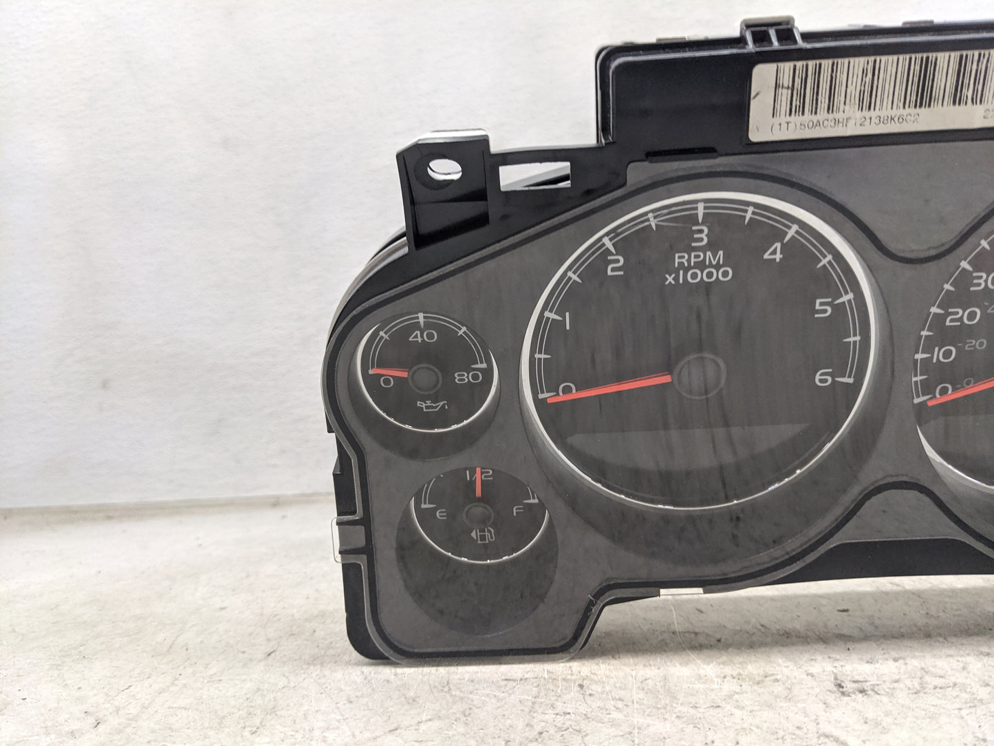 2009-2014 Chevrolet Tahoe Instrument Cluster Speedometer Gauges P/N:28330570 22836410 Miles:89K Fits OEM Used Auto Parts - O