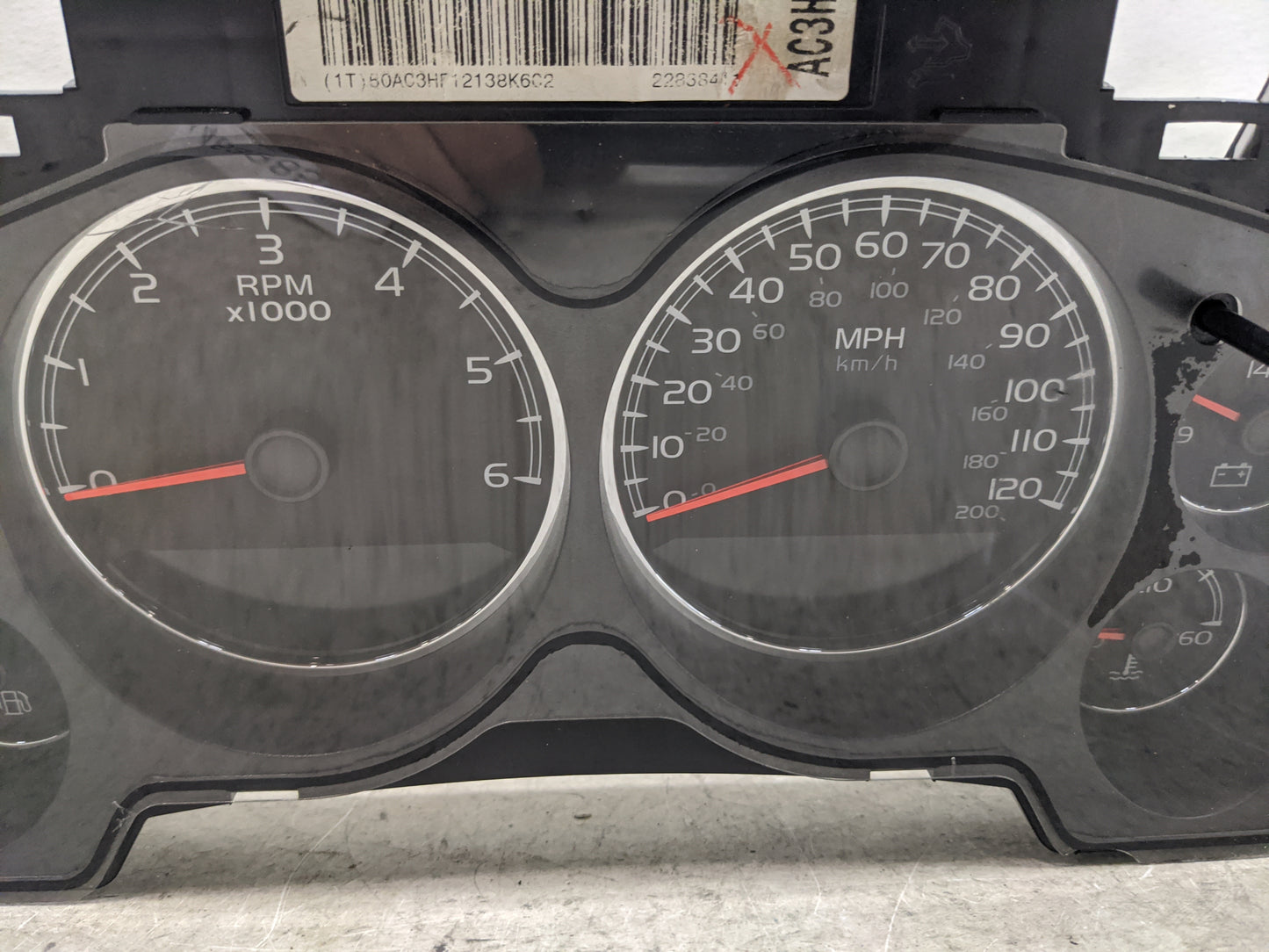 2009-2014 Chevrolet Tahoe Instrument Cluster Speedometer Gauges P/N:28330570 22836410 Miles:89K Fits OEM Used Auto Parts - O