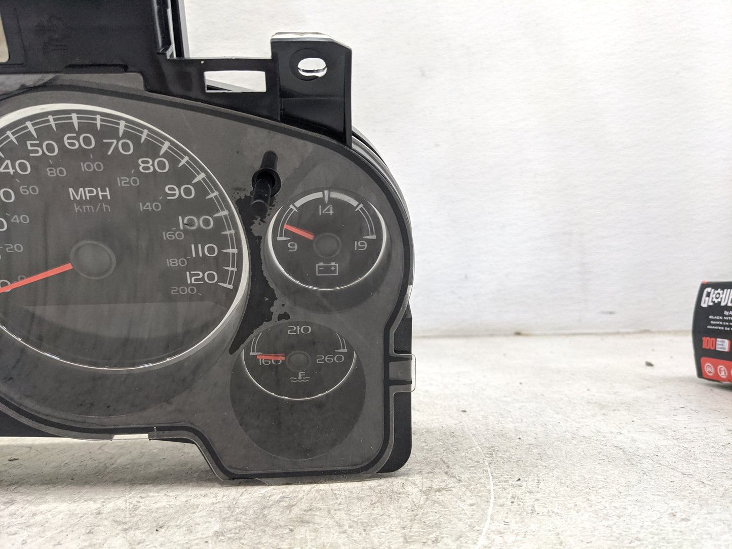 2009-2014 Chevrolet Tahoe Instrument Cluster Speedometer Gauges P/N:28330570 22836410 Miles:89K Fits OEM Used Auto Parts - O