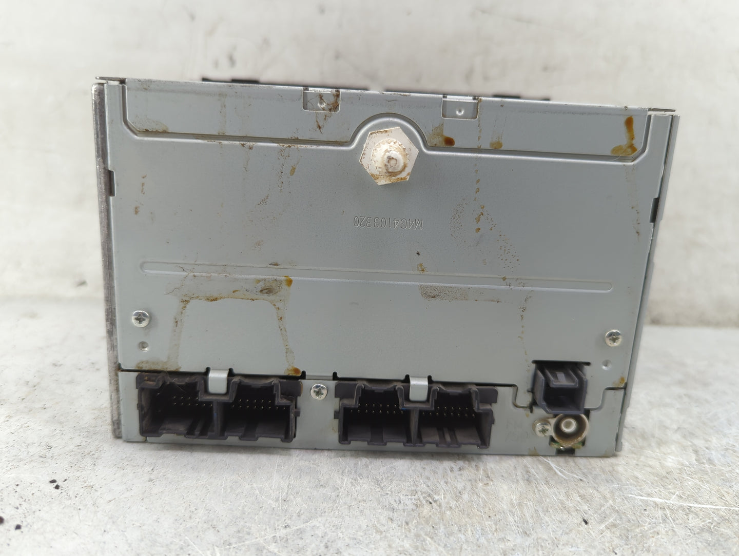2010-2013 Chevrolet Tahoe Radio AM FM Cd Player Receiver Replacement P/N:22753251 Fits Fits 2010 2011 2012 2013 OEM Used Aut