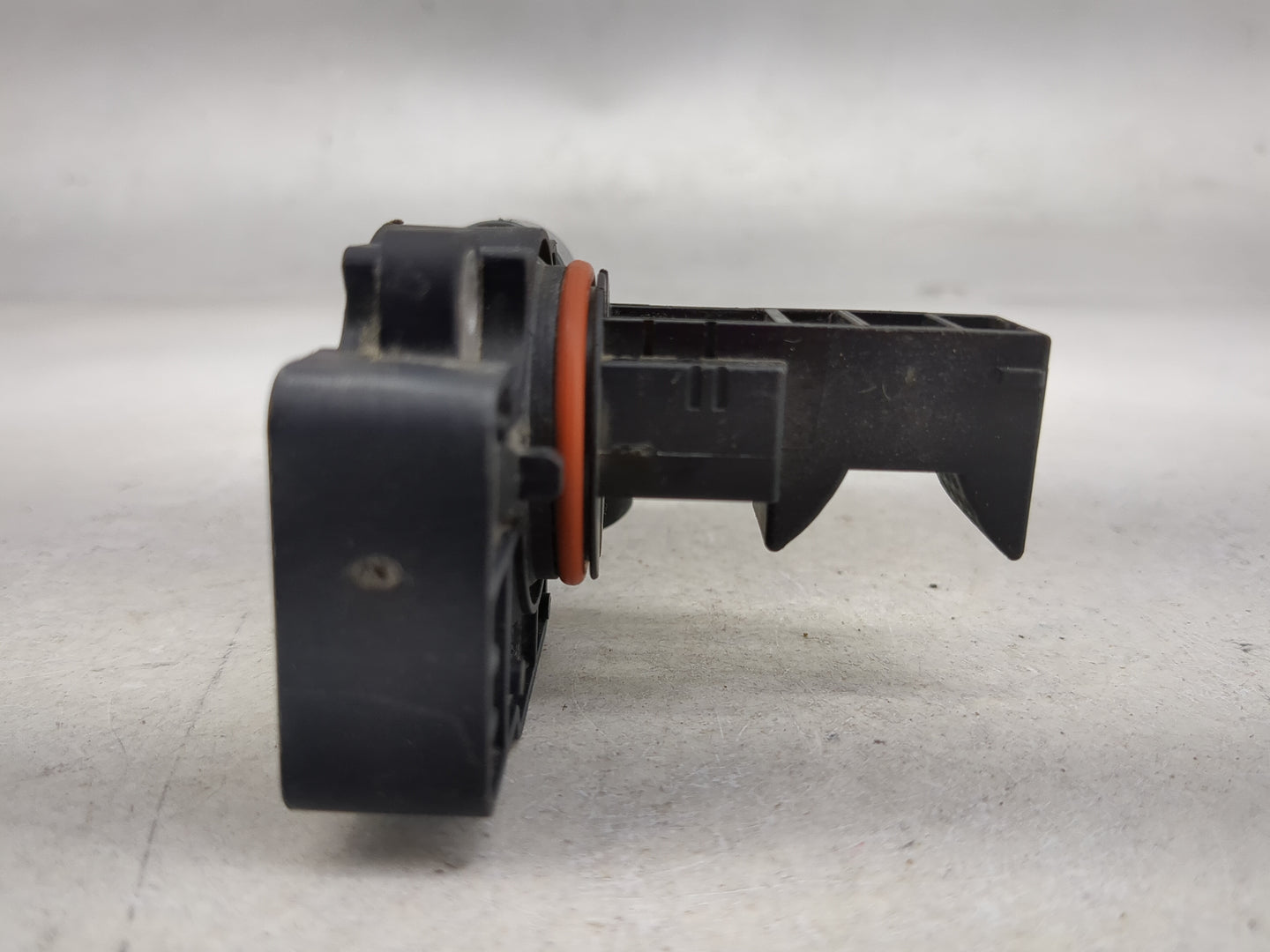 2009-2014 Chevrolet Tahoe Mass Air Flow Meter Maf 1485858 - Oemusedautoparts1.com