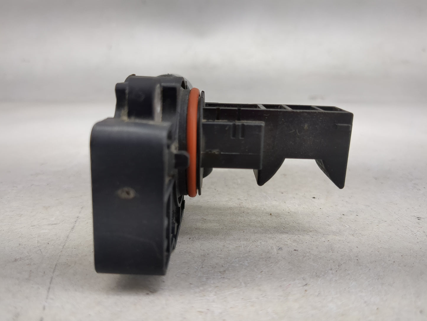 2009-2014 Chevrolet Tahoe Mass Air Flow Meter Maf 1485858 - Oemusedautoparts1.com